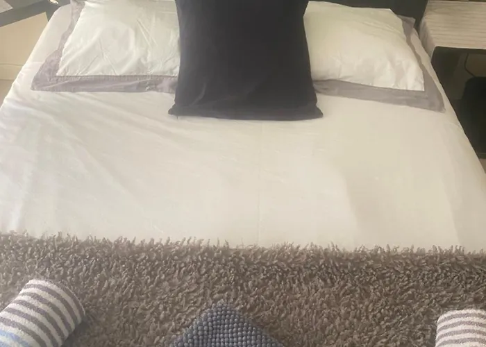 Quarto em Acomodações Particulares Location *