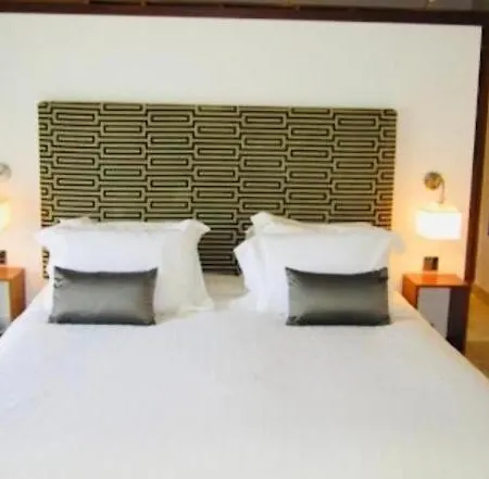 Lagos Villa Homestay * Lagos